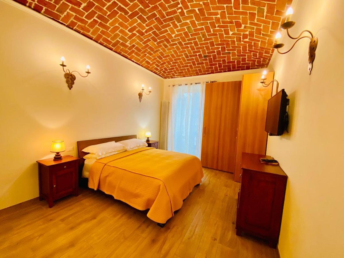 Exquisitely Renovated And Centrally Located Apartment With Free Parking Turín Exterior foto