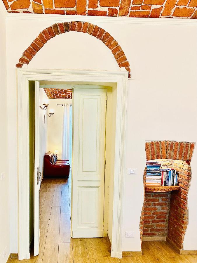 Exquisitely Renovated And Centrally Located Apartment With Free Parking Turín Exterior foto